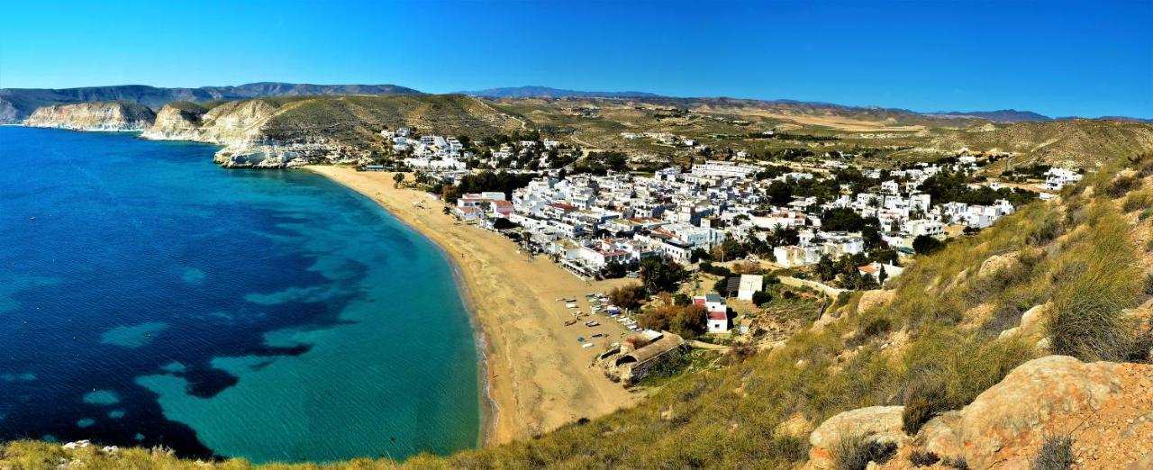 Hotel Las Calas Agua Amarga  Buitenkant foto